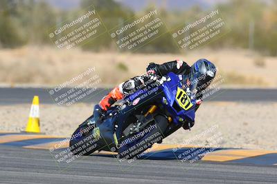 media/Jan-14-2024-SoCal Trackdays (Sun) [[2e55ec21a6]]/Turn 6 (125pm)/